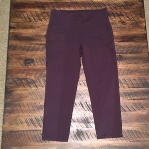 Athleta crop leggings